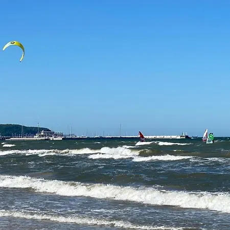 Luxury Gold 300m From The Sopot