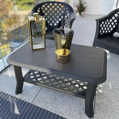 Apartament Luxury Gold 300m From The