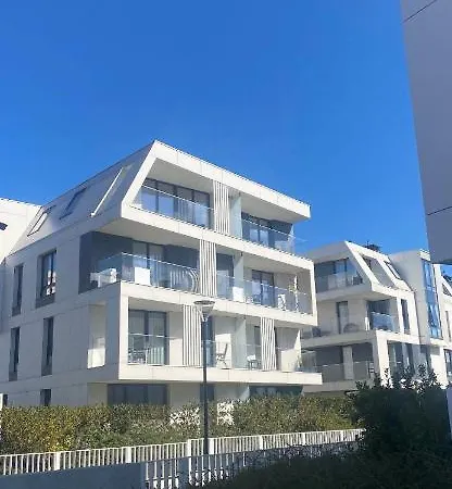 Luxury Gold 300m From The Apartament *